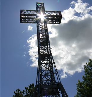 Mont- Royal Cross (Montreal) 